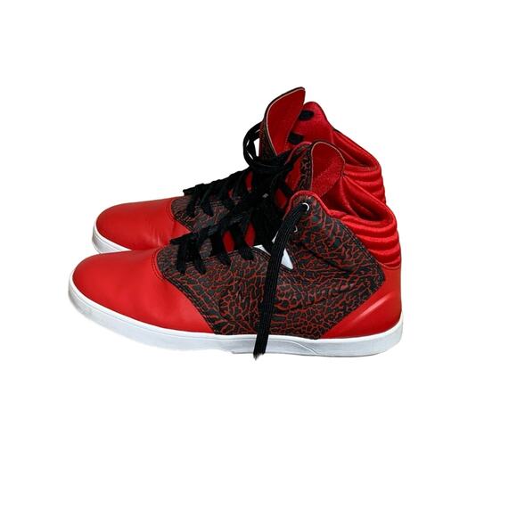 NIKE KOBE 9 LIFESTYLE UNIVERSITY RED CEMENT 2014 ALMOST BRAND NEW - Picture 2 of 9